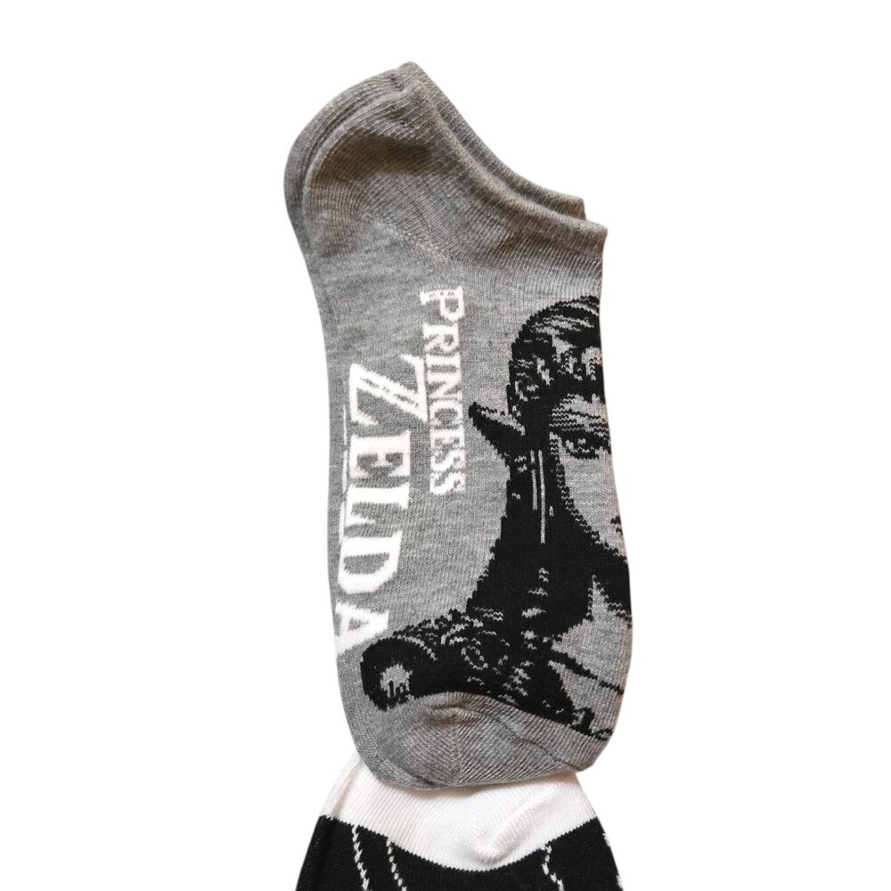 Legend of Zelda No Show Socks Black White Gray Nintendo Gamer Style Size 4‑10 - Picture 4 of 10